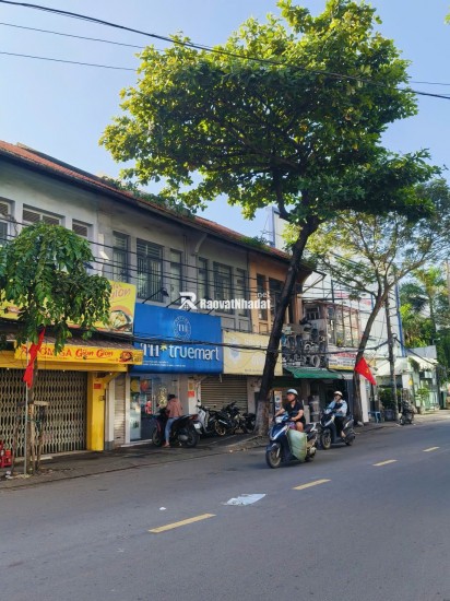 Bán Nhà Đẹp Mặt Tiền Quận 4, gần Vĩnh Khánh, 2 xe hơi tránh, 4 tầng, 5,3 x 9,5m , Nhỉnh 8 Đồng